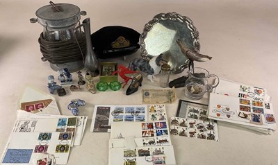 Lot 42 - A collectors' lot, to include a replica ship's...