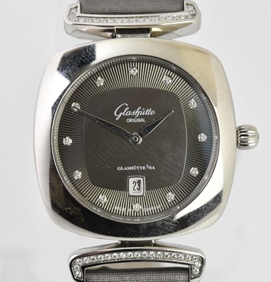 Lot 30 - GLASHÜTTE; a lady's stainless steel 'Original'...