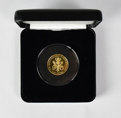 Lot 686 - An Elizabeth II gold proof commemorative £1...