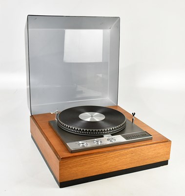 Lot 1030 - GARRARD; a 401 turntable, 48 x 47cm.