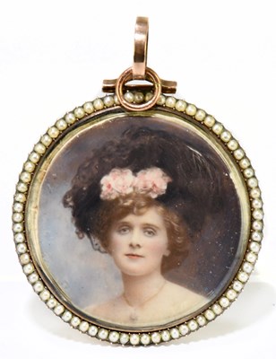 Lot 1476 - An Edwardian yellow metal and seed pearl...