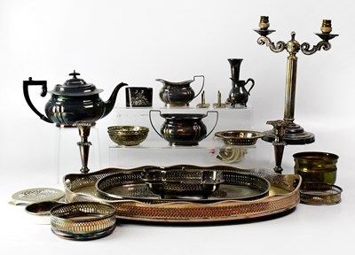 Lot 499 - A quantity of silver-plated ware to include a...