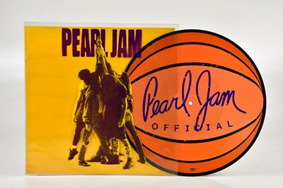 Lot 1077 - PEARL JAM; Ten (468884 0), Epic Records,...