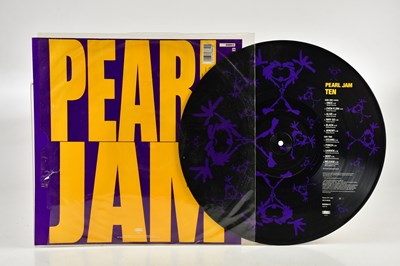 Lot 1077 - PEARL JAM; Ten (468884 0), Epic Records,...