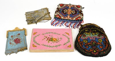 Lot 707 - Five vintage early 20th century evening bags...