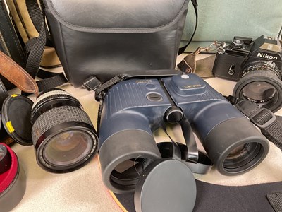 Lot 315 - A quantity of cameras, lenses and a pair of...