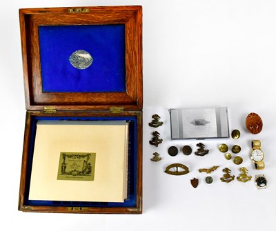 Lot 342 - A collectors' lot comprising military cap...