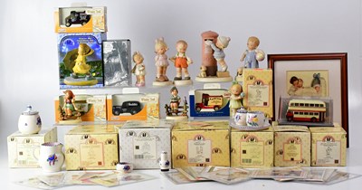 Lot 326 - Various collectors' items, predominantly...