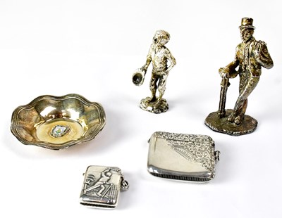 Lot 512 - An Edwardian hallmarked silver vesta case,...