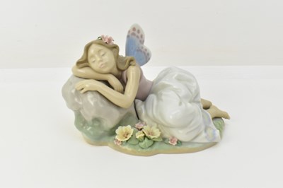 Lot 198 - LLADRÓ; a porcelain figure from the Privilege...