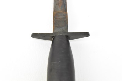 Lot 417 - A replica American Case V-42 fighting stiletto...