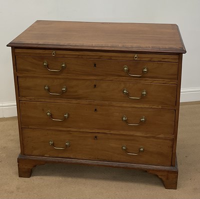 Lot 449 - A mahogany chest of four long graduating...