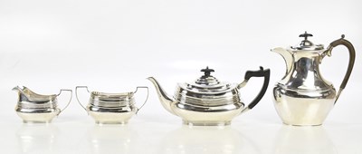 Lot 1368 - MAPPIN & WEBB; a George V hallmarked silver...