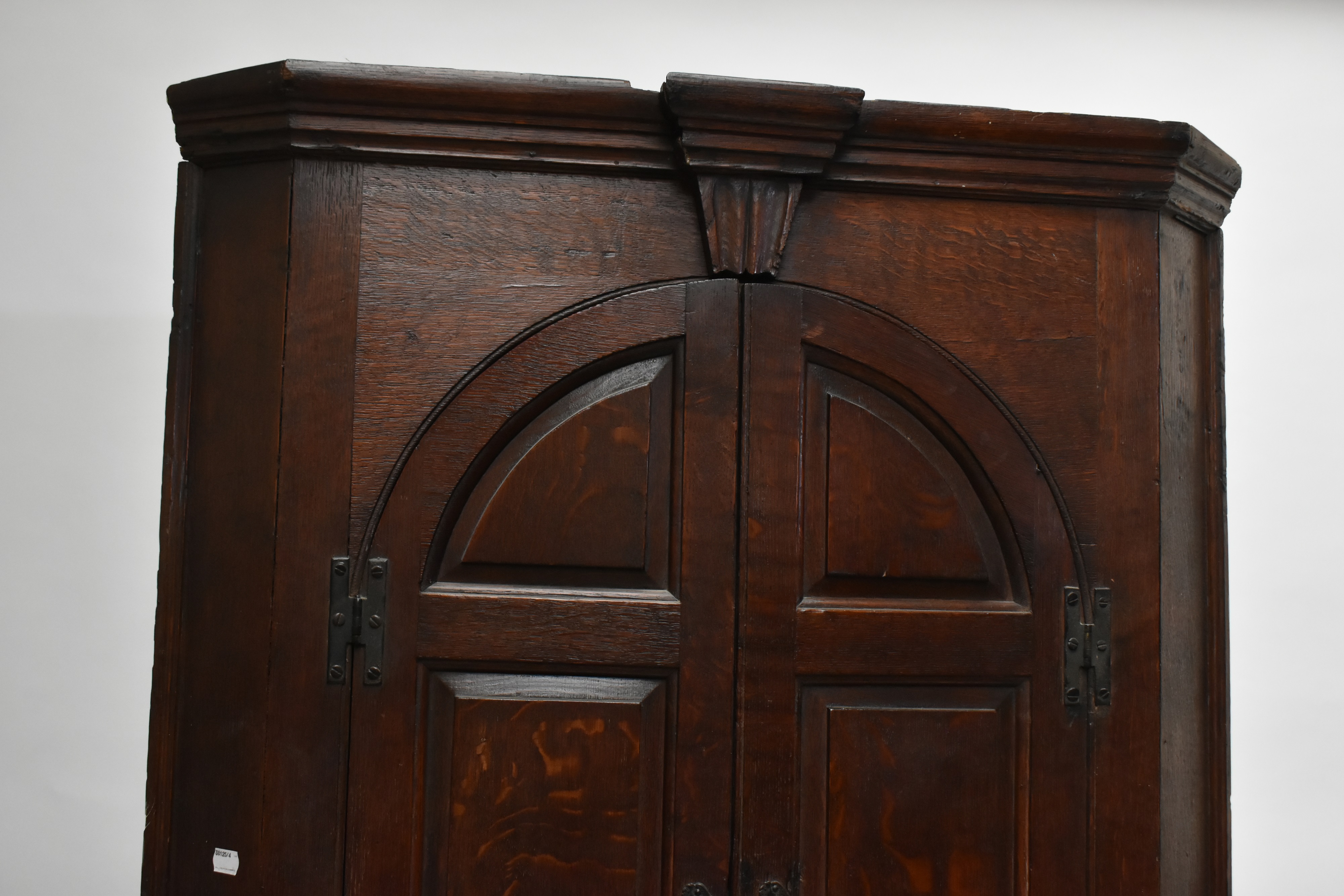 Lot 2780 A oak freestanding corner cupboard