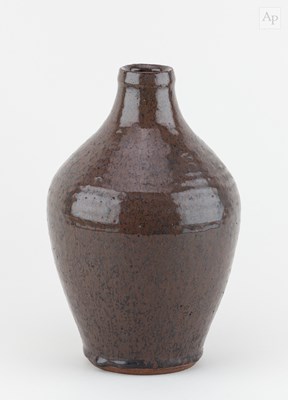 Lot 534 - REGINALD MARLOW; a 'Lowestoft clay' stoneware...