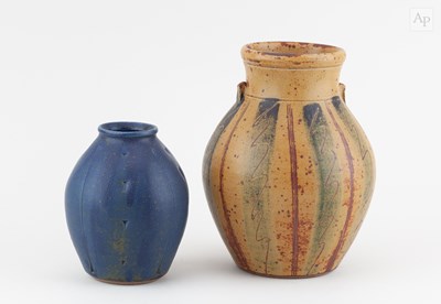 Lot 294 - JOHN JELFS (born 1946); a lugged stoneware...