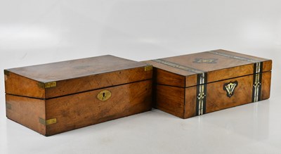 Lot 484 - A 19th century walnut tea caddy with amboyna...