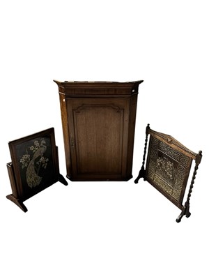 Lot 122 - A 19th century oak and mahogany corner...