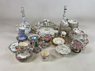 Lot 170 - A quantity of ceramics, to include a Minton...