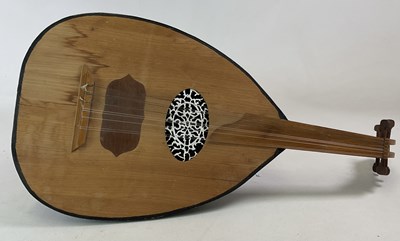 Lot 85 - A 20th century mandolin, length 83cm.