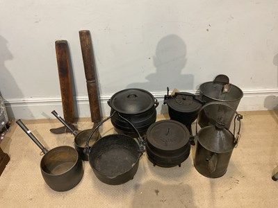 Lot 426 - A collection of Victorian and later metalware...