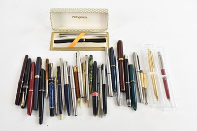 Lot 607 - A collection of fountain pens and other pens,...