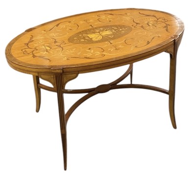 Lot 46 - An Edwardian Sheraton Revival satinwood and...