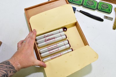 Lot 419 - RITMEESTER; a box of half Corona mild cigars,...