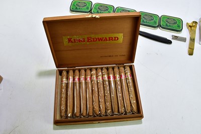 Lot 419 - RITMEESTER; a box of half Corona mild cigars,...