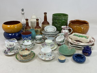 Lot 296 - A quantity of ceramics, including Coalport,...