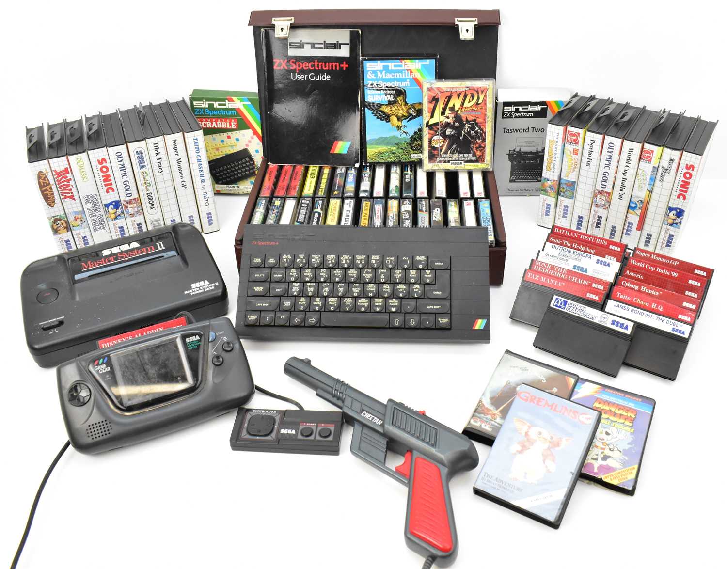 Lot 512 - A collection of vintage computer and video...