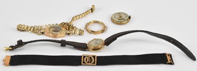 Lot 1623 - A 9ct yellow gold lady's watch with circular...