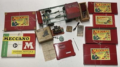 Lot 137 - MECCANO, a quantity of boxed and loose Meccano...