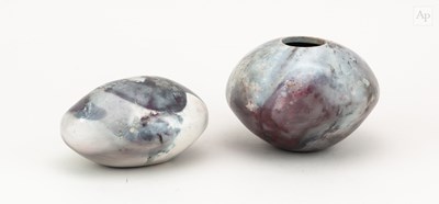 Lot 433 - NICHOLA HANMAN; a raku vessel and matching...