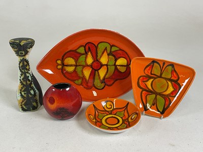 Lot 307 - POOLE POTTERY; three Delphis dishes and an...