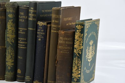 Lot 199 - PERFUMES AND COSMETICS; a collection of twenty...
