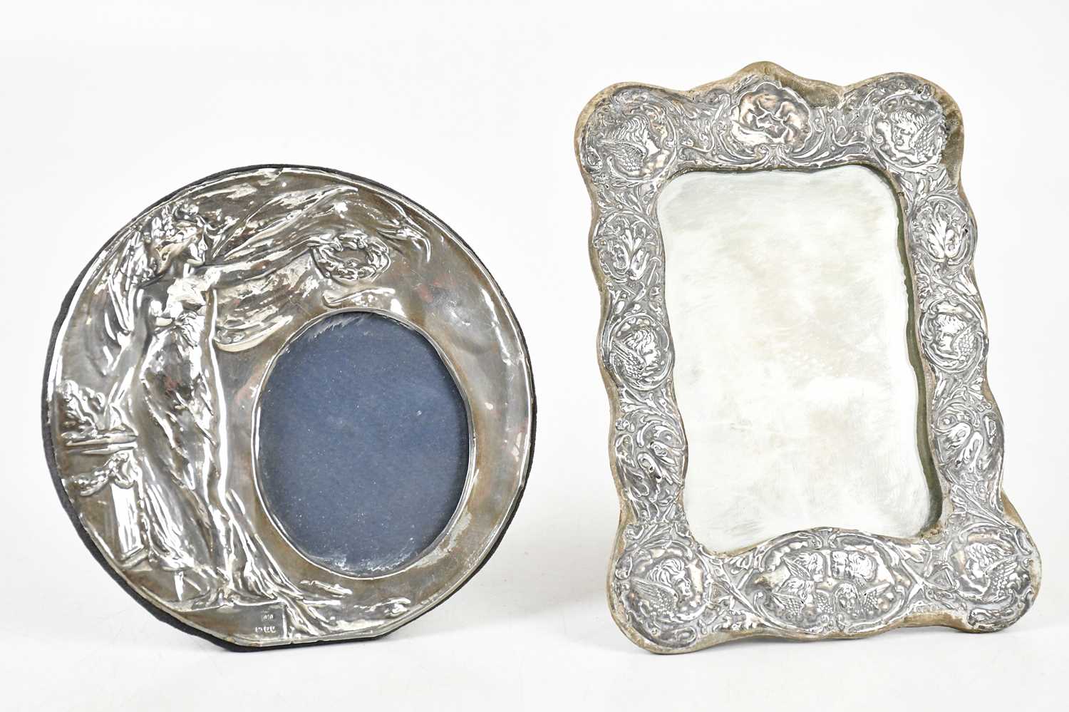 Lot 1065 - HENRY MATTHEWS; an Edward VII hallmarked...