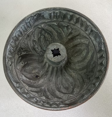 Lot 45 - A large Victorian copper jelly/baking mould,...