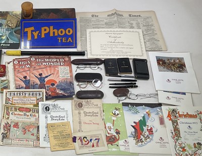 Lot 38 - A quantity of collectors' items comprising...