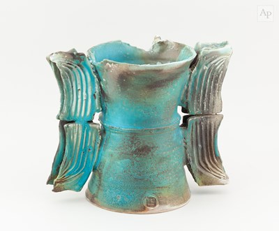 Lot 119 - COLIN PEARSON (1923-2007); a large stoneware...