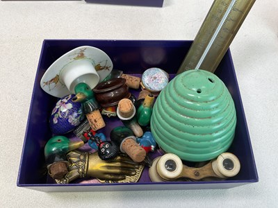 Lot 41 - A collectors' lot including fossils, bottle...