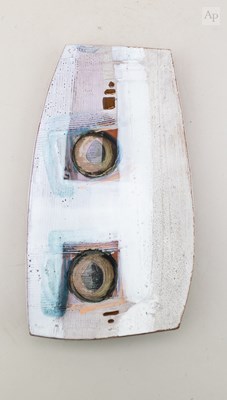 Lot 351 - LINDA STYLES (born 1954); an earthenware tray...