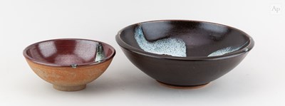 Lot 473 - PETER SWANSON (born 1950); a stoneware bowl...