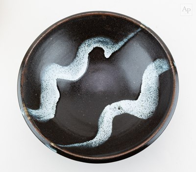 Lot 473 - PETER SWANSON (born 1950); a stoneware bowl...