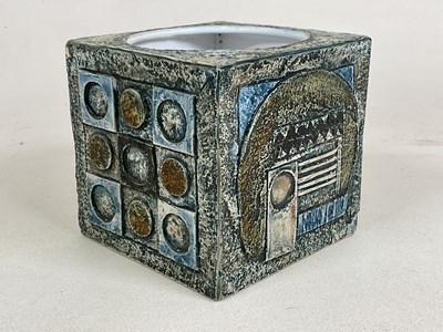 Lot 229 - TROIKA; a large cube vase decorated by Linda...