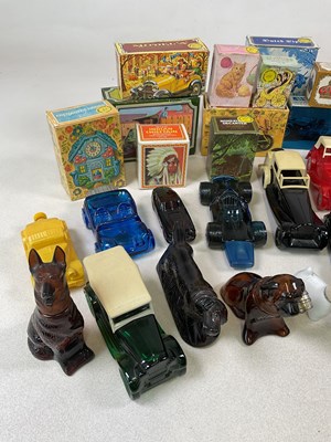 Lot 19 - AVON PERFUMES & AFTERSHAVES; a large...