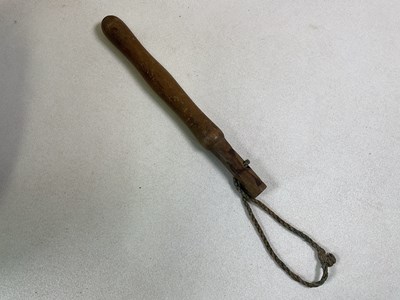 Lot 20 - A group of collectors' items, to include a...