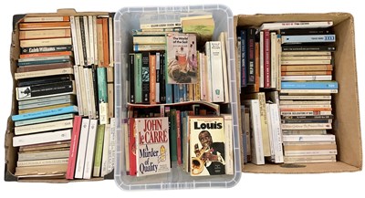 Lot 402 - A large quantity of modern paperback and...