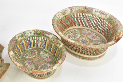 Lot 549 - A pair of late 18th century Chinese Canton...
