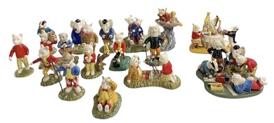 Lot 571 - BESWICK; seventeen assorted ceramic figures...